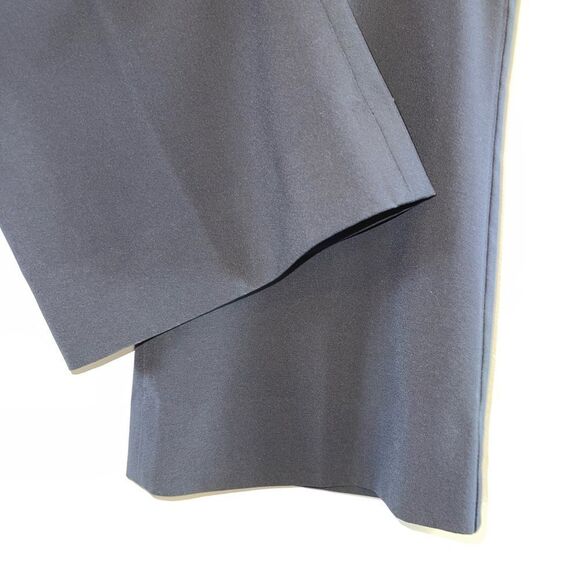 The Limited Cassidy Fit Pant in Navy | SZ 4 Short - Picture 13 of 15